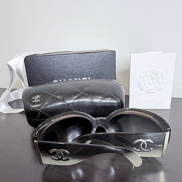 Chanel Black Gray Gradient Women\'s Sunglasses main image 13